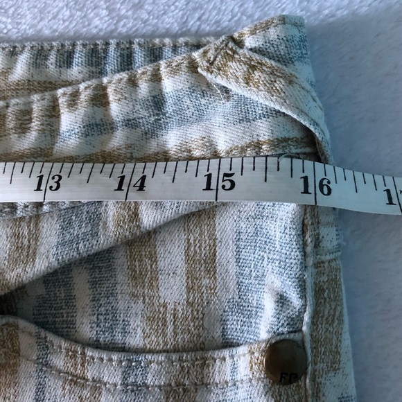 Free People Low Rise Jeans Sz 28 - Picture 5 of 6
